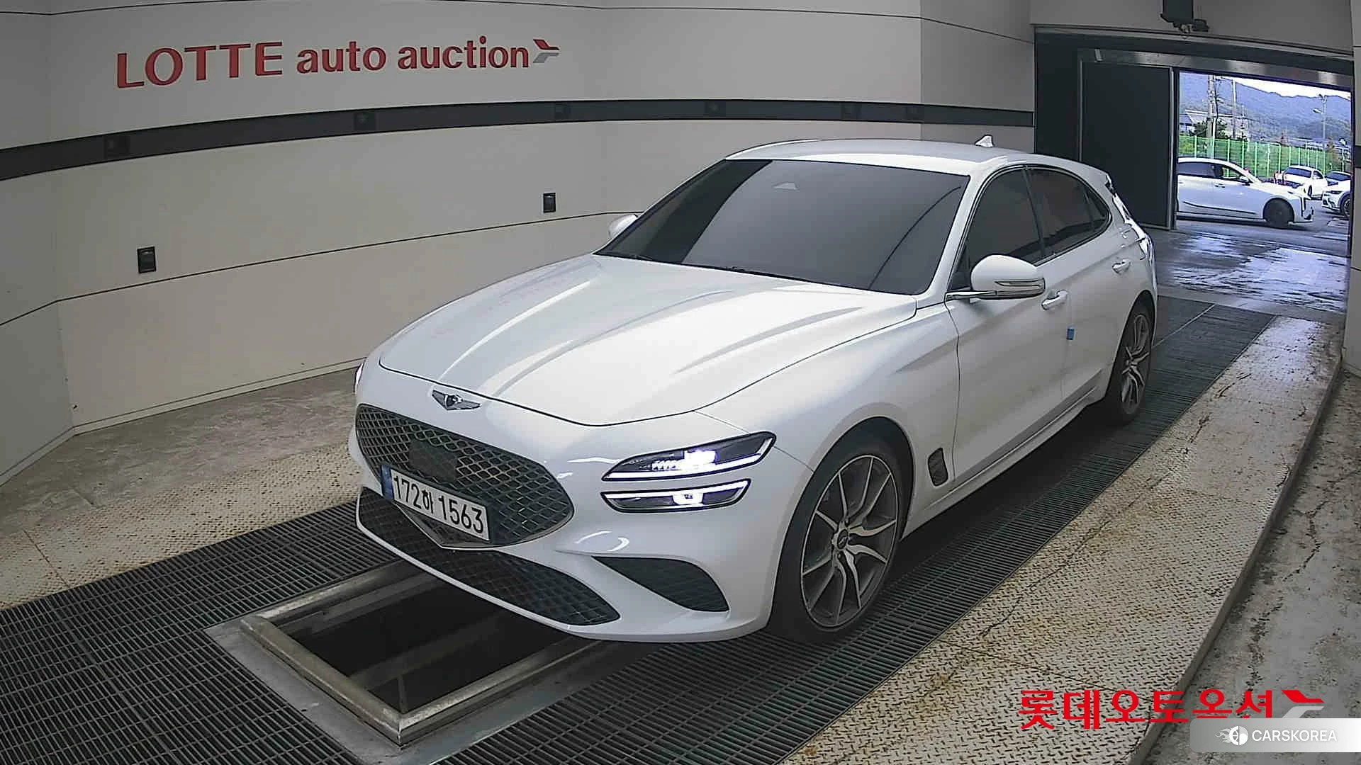 Hyundai G70 SHOOTING BRAKE 2023 Uyuni White из Кореи, фото 5