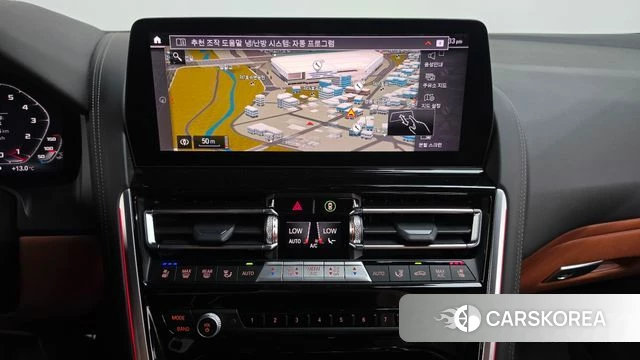 BMW 8 Series (G15) 2023 Белый из Кореи, фото 5