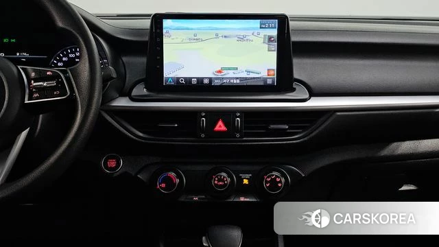Kia The New K3 2nd generation 2022 Белый из Кореи, фото 5