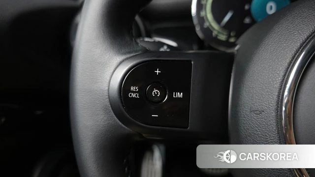 Mini Cooper 2021 Серебряный из Кореи, фото 5