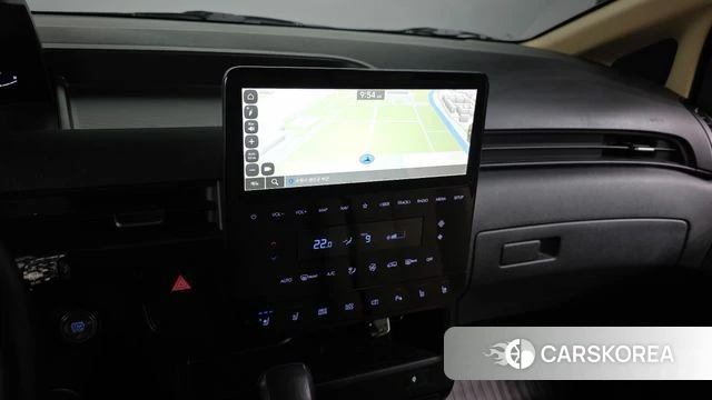 Hyundai Staria 2024 Серебряный из Кореи, фото 5