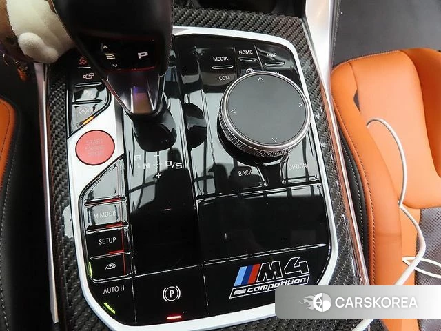 BMW M4 (G82) 2022 Серебристо-серый из Кореи, фото 5