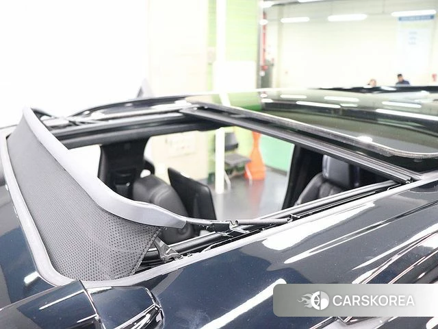 Cadillac Escalade 5th Generation 2025 Черный из Кореи, фото 5