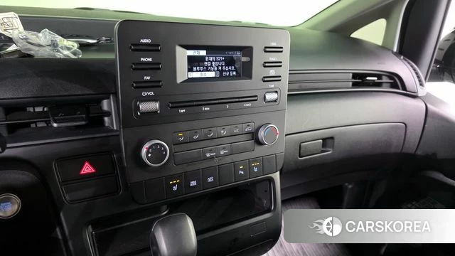 Hyundai Staria 2025 Серый из Кореи, фото 5