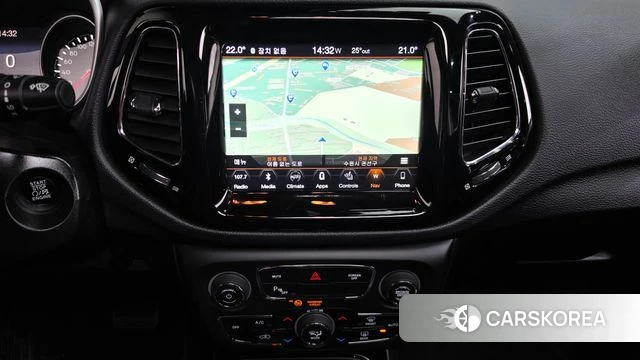 Jeep Compass 2nd Generation 2019 Белый из Кореи, фото 5