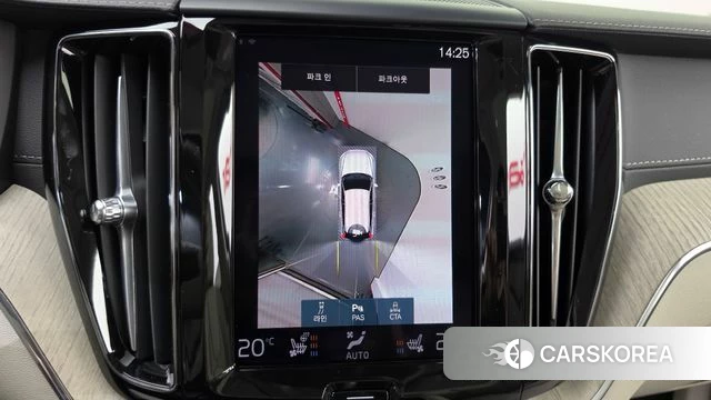 Volvo XC60 second Generation 2021 Белый из Кореи, фото 5