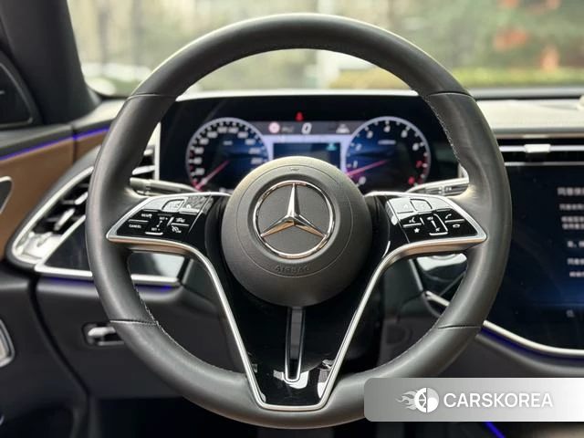 Mercedes-Benz E-Class 2024 Черный из Китая, фото 5