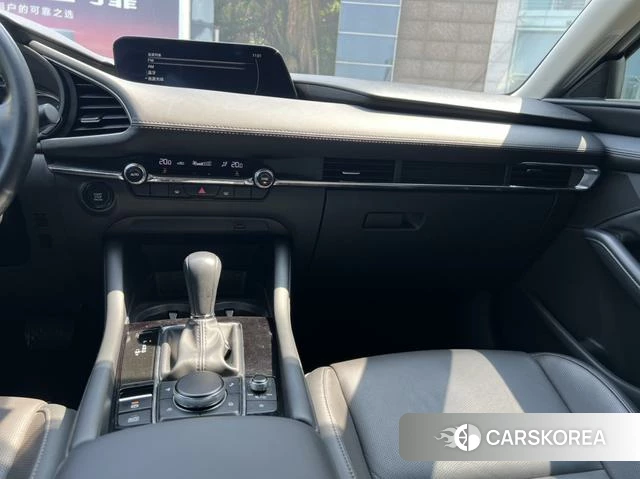 Mazda 3 2021 Белый из Китая, фото 5