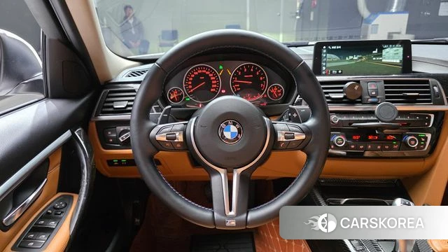 BMW 3 Series (F30) 2018 Белый из Кореи, фото 5