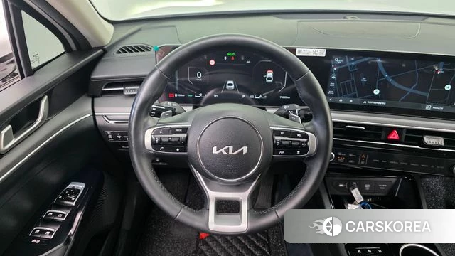 Kia The New K5 3rd generation 2025 Белый из Кореи, фото 5
