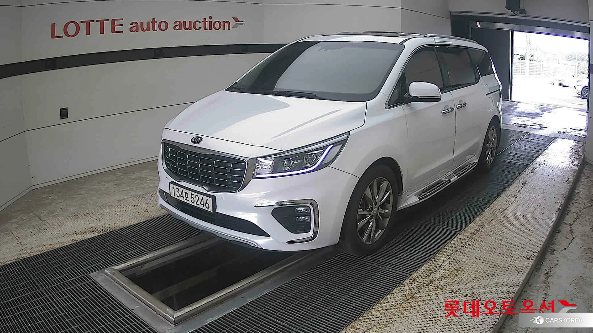 Kia Carnival 2020 Белый из Кореи, фото 5