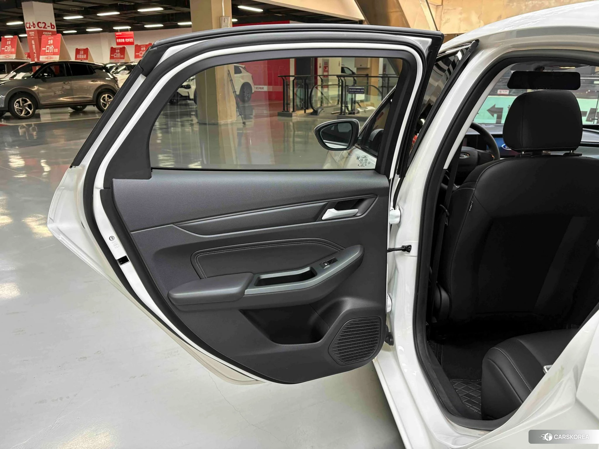 Ford Escort 2021 Белый из Китая, фото 5