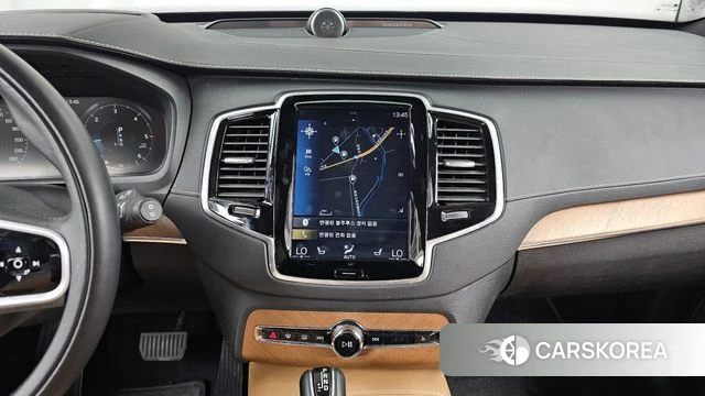 Volvo XC90 second Generation 2018 Черный из Кореи, фото 5