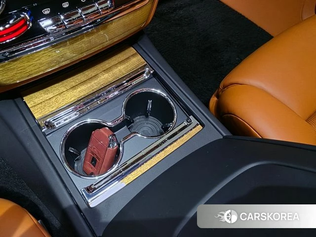 Rolls-Royce Phantom 2021 Черный двухцветный из Кореи, фото 5