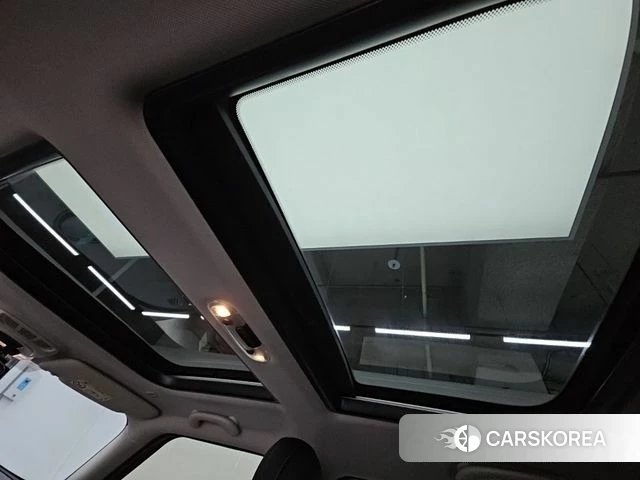 Mini Cooper Clubman 2023 Красный из Кореи, фото 5