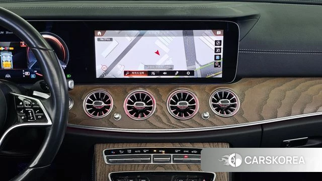 Mercedes-Benz E-Class W213 2021 Белый из Кореи, фото 5