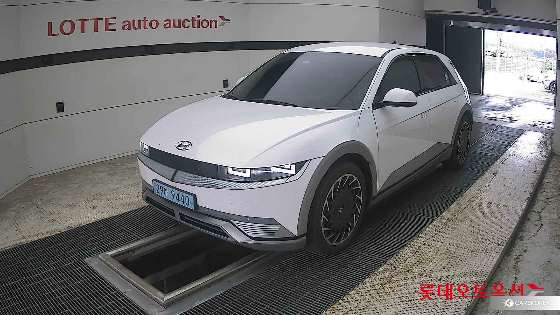 Hyundai IONIQ 5 2022 Atlas White из Кореи, фото 5