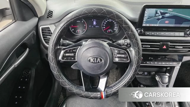 Kia Seltos 2020 Белый из Кореи, фото 5