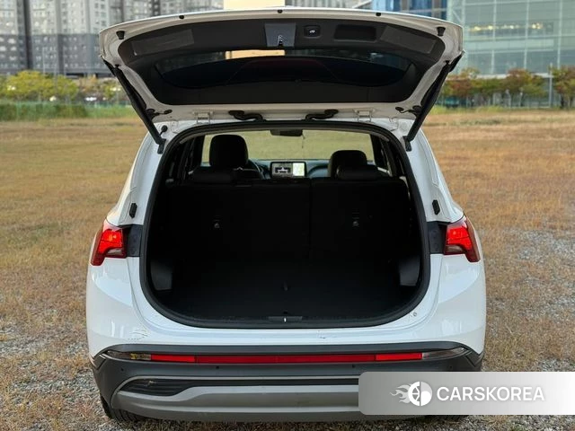 Hyundai The New Santa Fe 2022 Белый из Кореи, фото 5