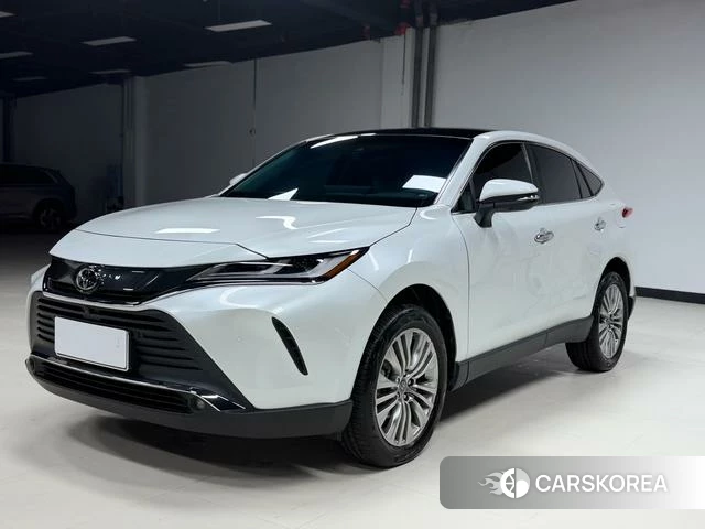 Toyota Harrier 2021 Белый из Китая, фото 5
