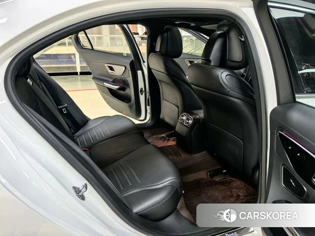Mercedes-Benz C-class 2023 Белый из Китая, фото 5