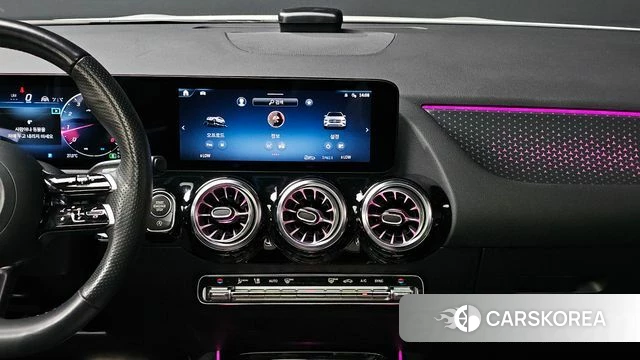 Mercedes-Benz GLA - Class H247 2024 Белый из Кореи, фото 5