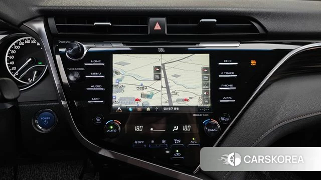 Toyota Camry (XV70) 2018 Песочный из Кореи, фото 5