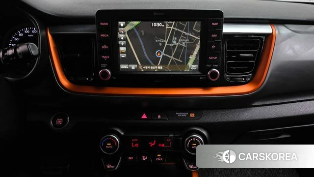 Kia Stonic 2018 Красный из Кореи, фото 5