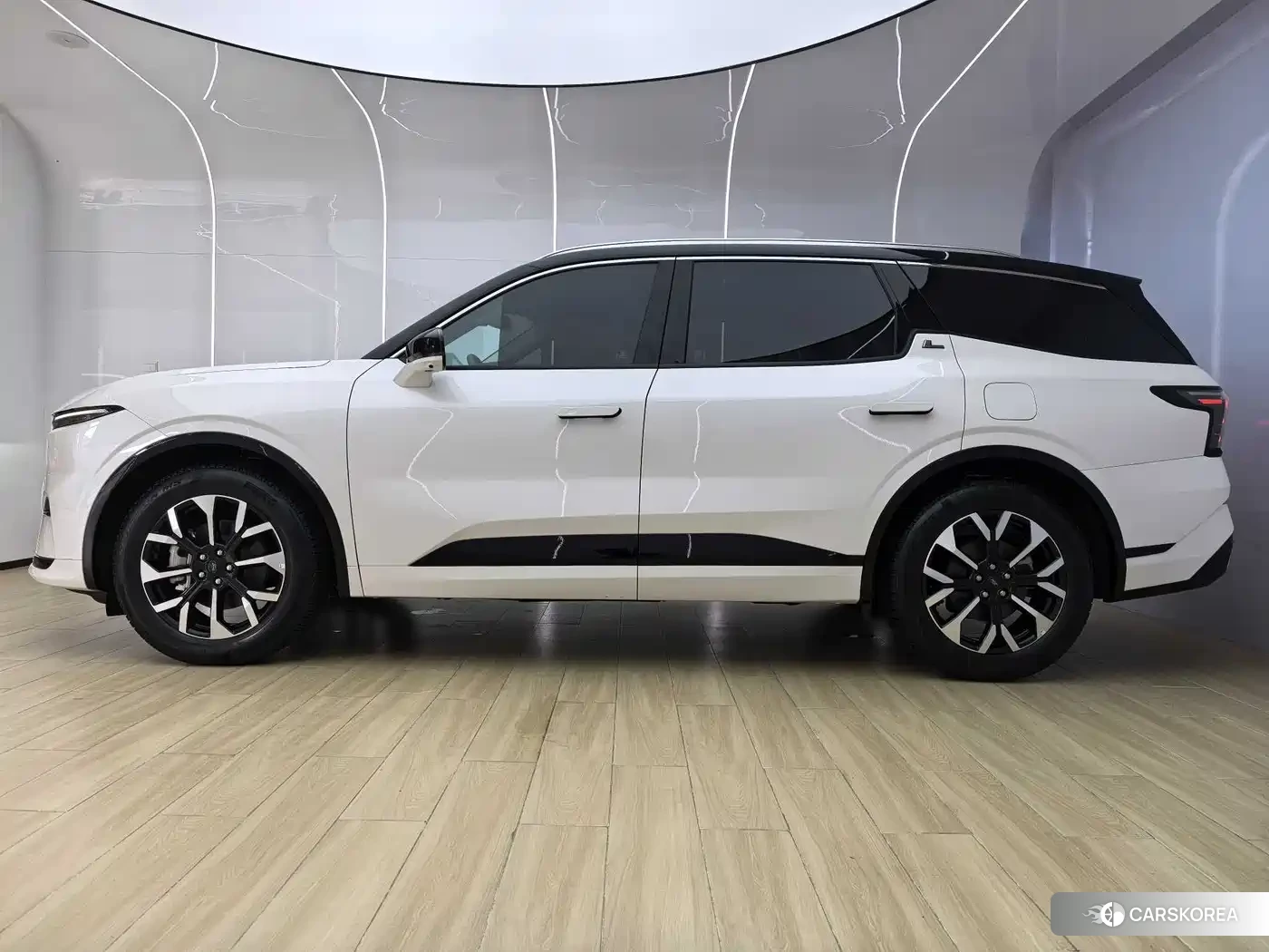 Ford Edge 2025 Белый из Китая, фото 5