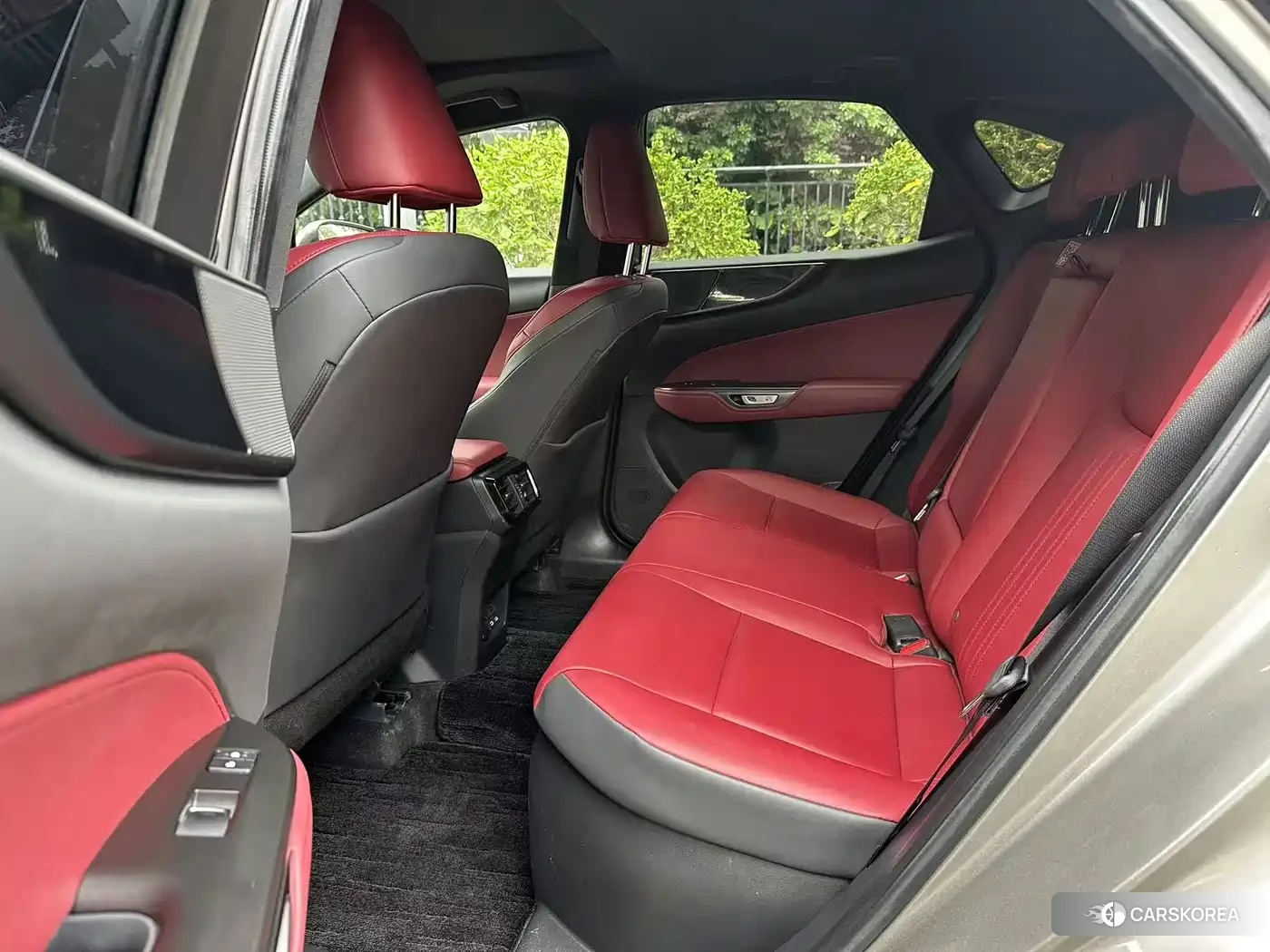Lexus NX 2023 Silver/gray из Китая, фото 5