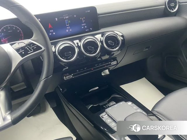 Mercedes-Benz A-Class 2023 Белый из Китая, фото 5