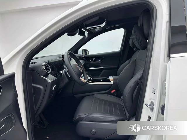 Mercedes-Benz GLC 2023 Белый из Китая, фото 5
