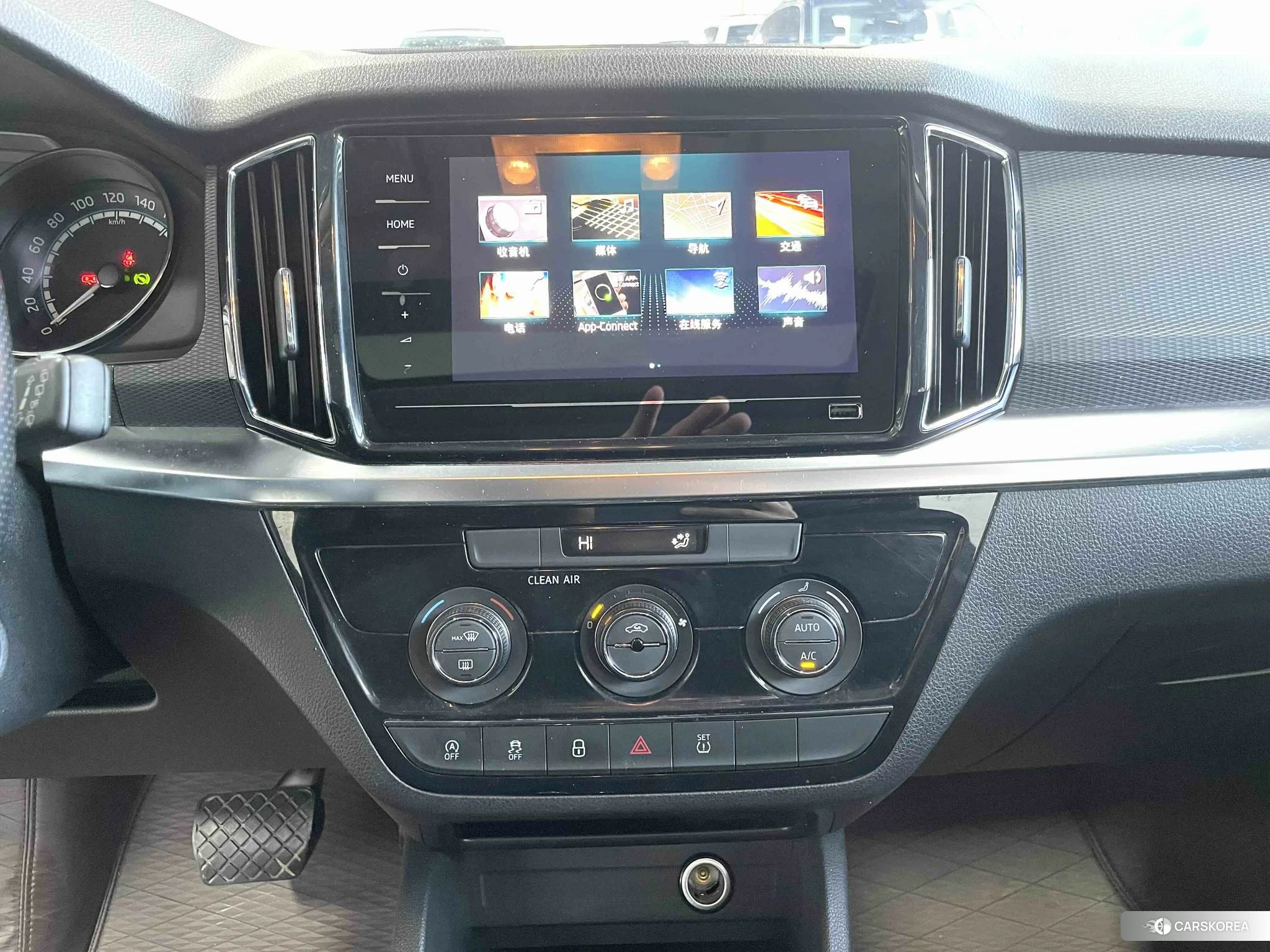 Skoda Kamiq 2021 Белый из Китая, фото 5