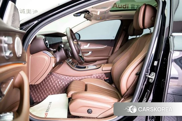 Mercedes-Benz E-Class 2022 Черный из Китая, фото 5