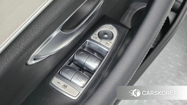 Mercedes-Benz E-Class W213 2021 Белый из Кореи, фото 5