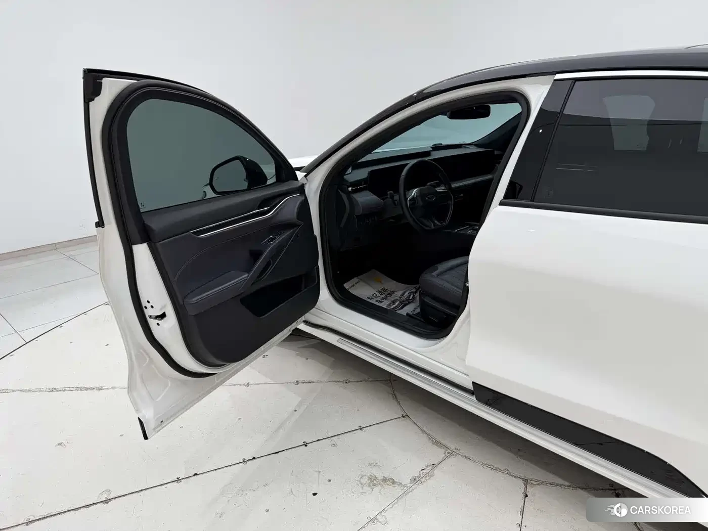 Ford Mondeo 2025 Белый из Китая, фото 6