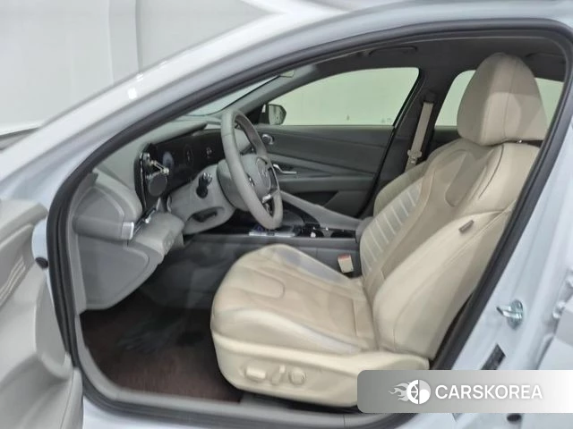 Hyundai Avante (CN7) 2023 Белый из Кореи, фото 5