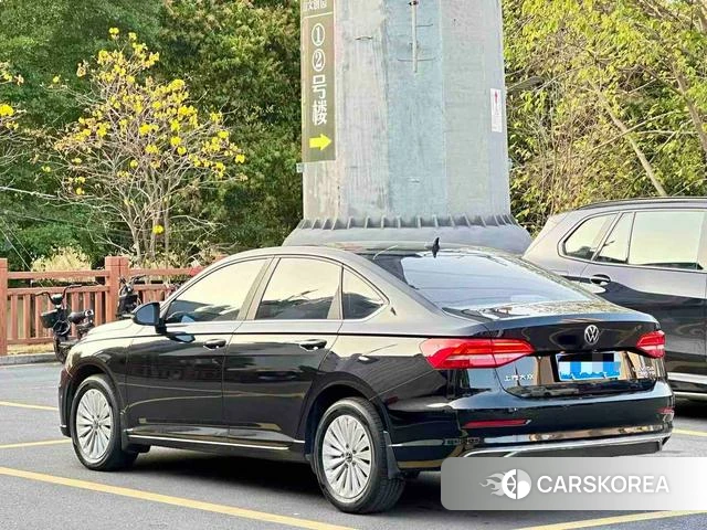 Volkswagen Lavida 2021 Черный из Китая, фото 5