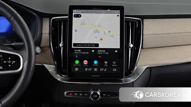 Volvo XC90 second Generation 2025 Светло-серебряный цвет из Кореи, фото 5