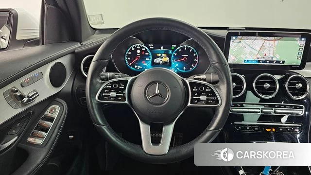 Mercedes-Benz GLC-Class X253 2021 Белый из Кореи, фото 5