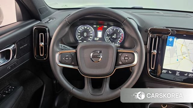 Volvo XC40 2019 Белый из Кореи, фото 5