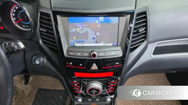 Ssangyong Tivoli Air 2018 Белый из Кореи, фото 5