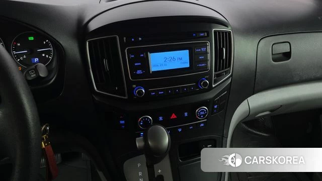 Hyundai The New Grand Starex 2018 Белый из Кореи, фото 5