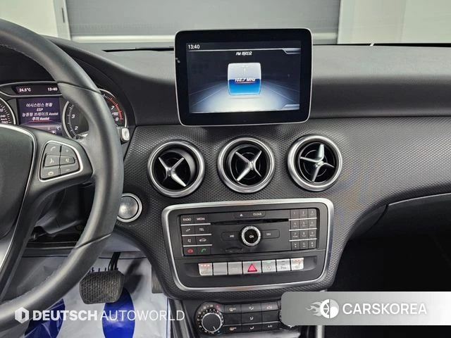 Mercedes-Benz A-Class W176 2018 Белый из Кореи, фото 5