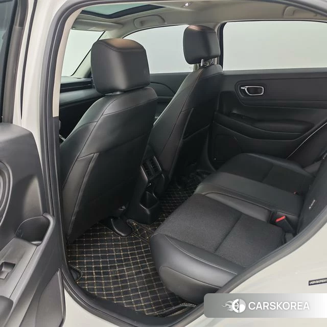 Honda Vezel 2023 Белый из Китая, фото 5
