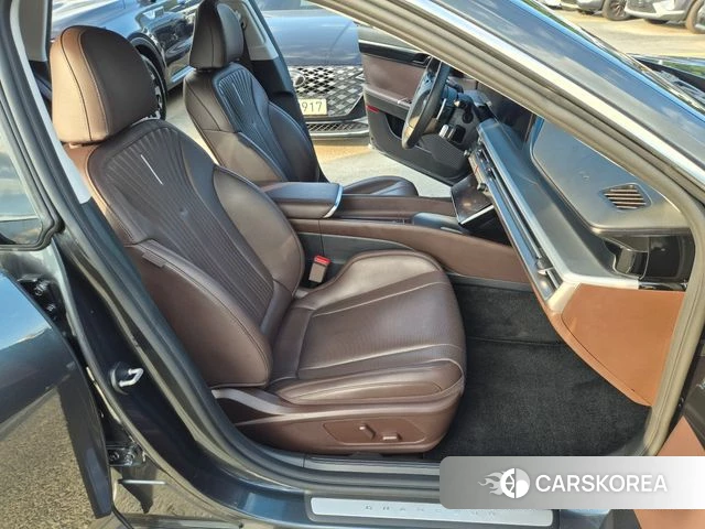 Hyundai Grandeur (GN7) 2023 Серый из Кореи, фото 5