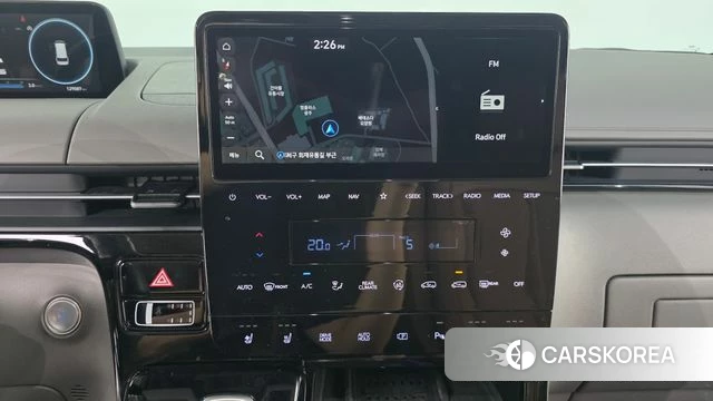 Hyundai Staria 2023 Белый из Кореи, фото 5