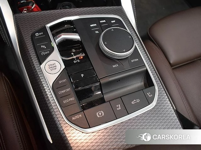 BMW 4 Series (G22) 2025 Черный из Кореи, фото 5