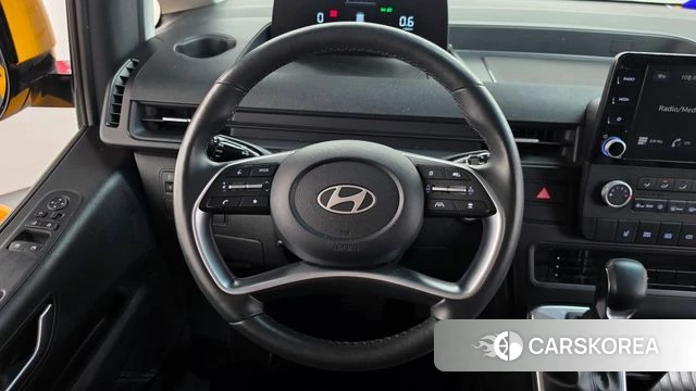 Hyundai Staria 2025 Желтый из Кореи, фото 5