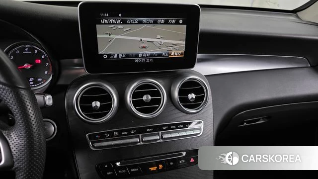 Mercedes-Benz GLC-Class X253 2019 Белый из Кореи, фото 5